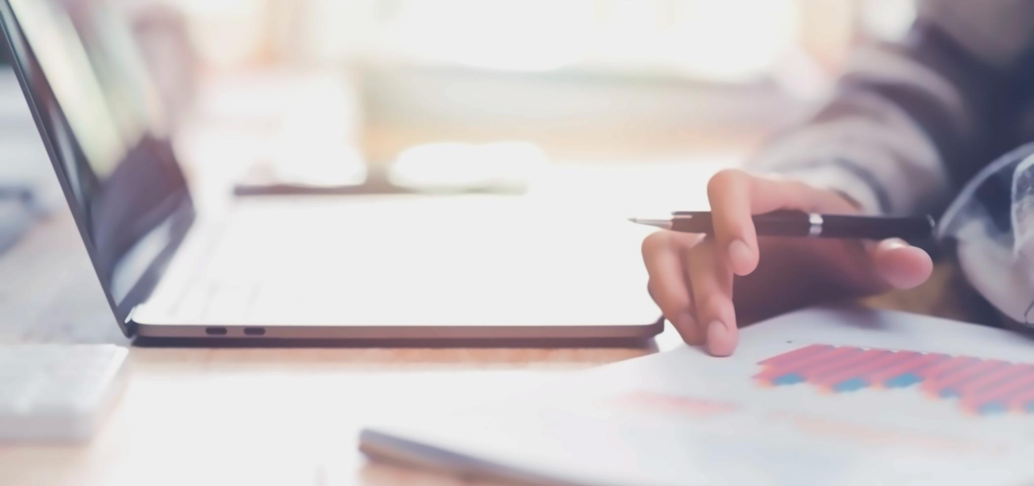 Environnement d'apprentissage SEO sur la plateforme Galexiara